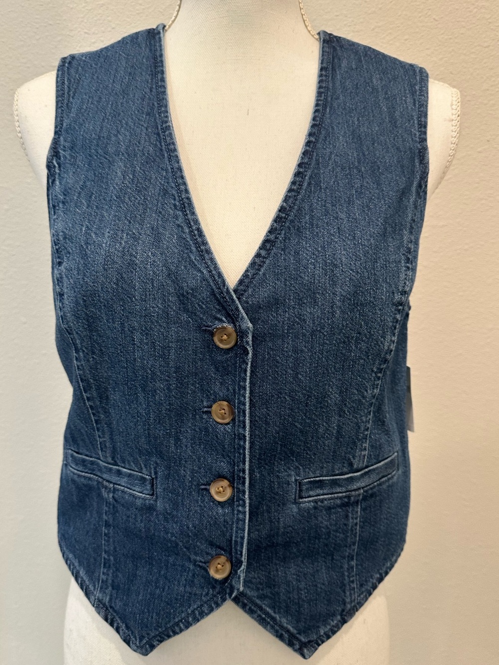 NWT GAP Classic Blue Women's Jean Vest